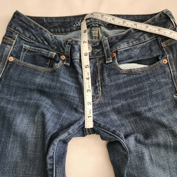 American Eagle Skinny Kick Jeans Size 6 - Picture 4 of 9